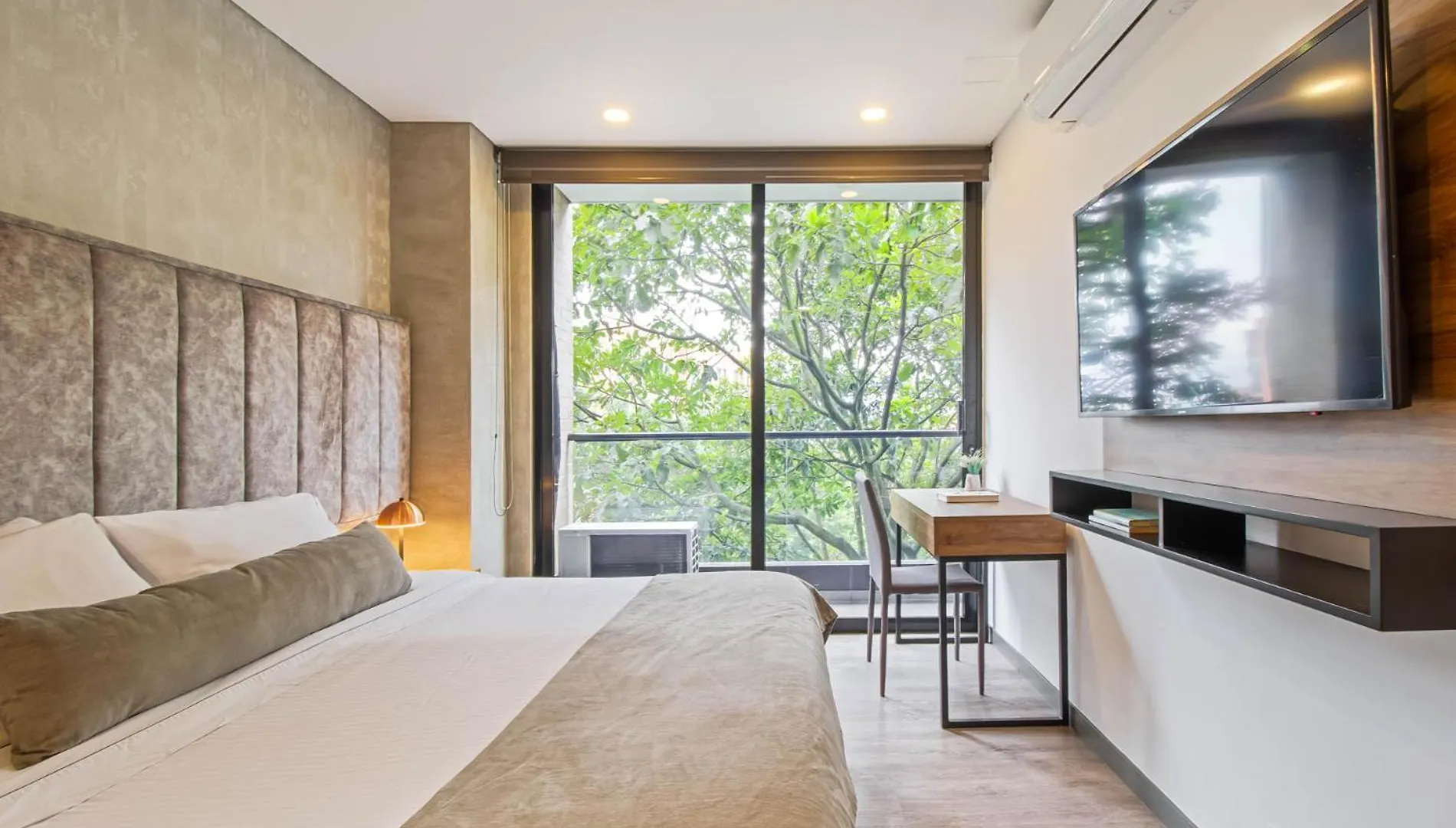 2 Bdr Suite W2 Ac Poblado, Medellín