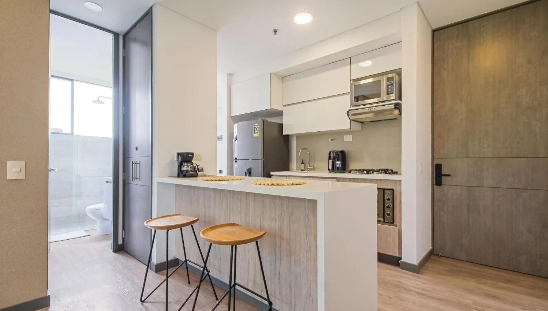 2 Bdr Suite W2 Ac Poblado, Medellín