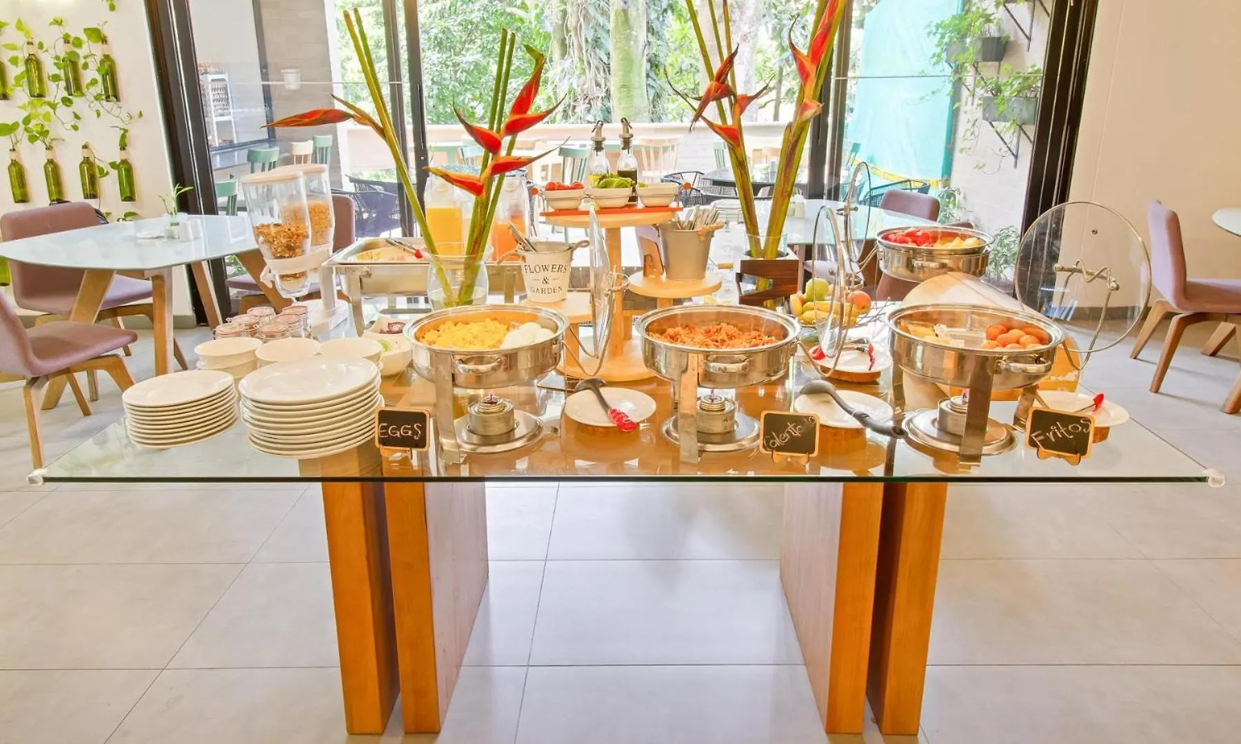 2 Bdr Suite W2 Ac Poblado, Medellín Lejlighed